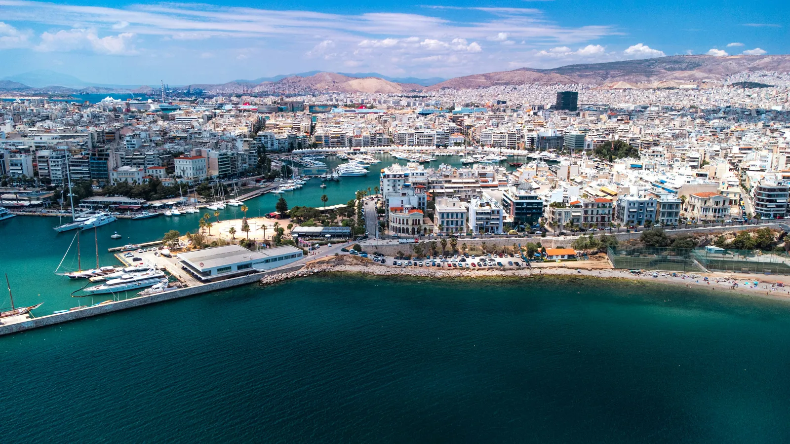 Πειραιά